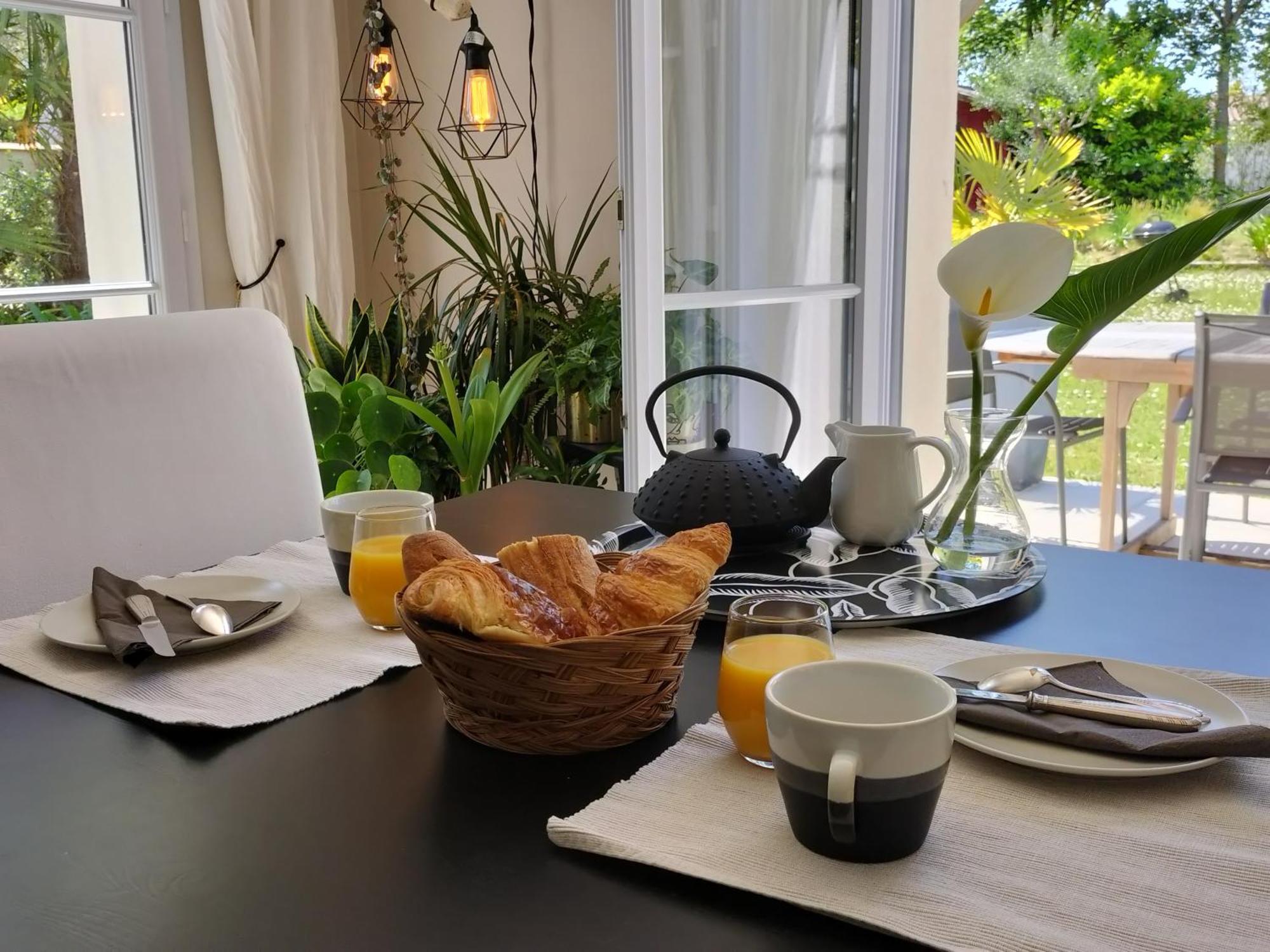 Lucia Al Mare - Chambre D'Hotes Châtelaillon-Plage Exteriör bild